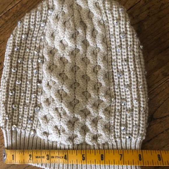 Women's Beige Hand Knit Winter Hat w / Rhinestones O/S - Picture 7 of 9